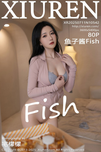 XiuRen秀人网-10542-鱼子酱Fish-淡粉运动上衣运动短裤-2025.07.11